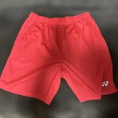 YONEX レッド ショートパンツ