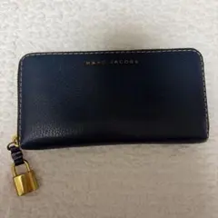 MARC JACOBS ネイビー 長財布のサムネイル
