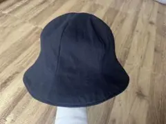スタジオクリップ　黒のバケットハット