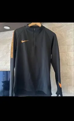 【入手困難】NIKE ドリルトップ上下 黒✖️オレンジ