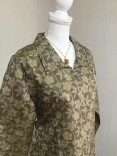 オリーブグリーン花柄長袖ワンピース