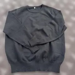 黒ニット セーター