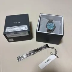 TIMEXタイメックス　腕時計　ターコイズブルー　水色文字盤のサムネイル