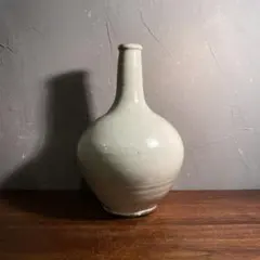 骨董 琉球ガラス 工芸ガラス 現代の名工 稲嶺盛吉 淡緑茶 臙脂色 角型