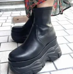 Item thumbnail for item 005e3539-fa9f-4d9a-ac2d-20f7b288cefc