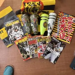 阪神タイガース 応援グッズセット（キャップ/メガホン/バット/タオル
