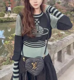 【値下げ◎】Vivienne Westwood 薄手ロゴニット セーター 美品のサムネイル