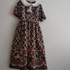 アクシーズファムkawaiiベリーフィールズ ワンピース　茶　М