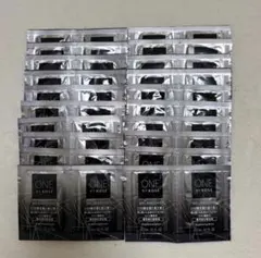 ONE BY KOSE メラノショットW 0.5ml 40包のサムネイル
