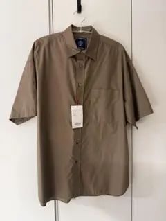 【最終値下げ】MAISON SPECIAL シルクシャツ カーキ サイズ0 新品のサムネイル