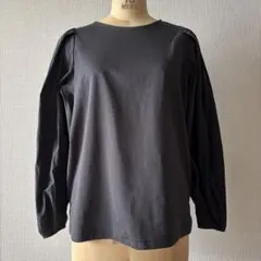 UNITED ARROWS 長袖プルオーバー ブラックブラウスのサムネイル