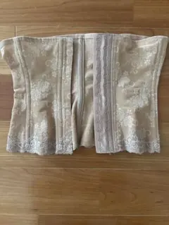 ワコールSalute ウエストニッパー 76 ベージュ