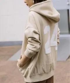 eversince ナンバービックカレッジ風ロゴ裏起毛スウェットパーカ