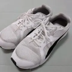 プーマPUMA 白スニーカー 27.5cm 　メッシュ素材美品のサムネイル