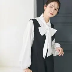 完売品　coca　リボン　ボウタイ　ブラウス　ホワイト　M　新品未使用タグ付き