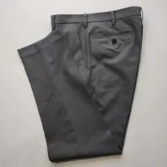 158 未使用　ユニクロ 感動 パンツ 76 Mメンズ スラックス グレーのサムネイル