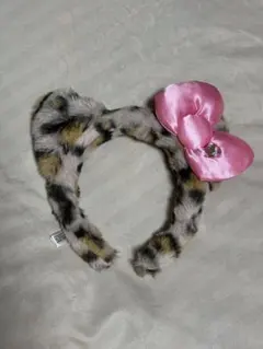 ユニバ ヒョウ柄 ピンク リボン カチューシャ キティちゃん