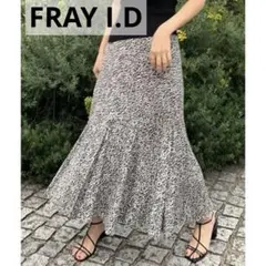 FRAY I.D フレアスカート 花柄 ブラック サイズ0のサムネイル