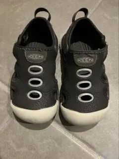 KEEN ブラック サンダル 16センチ