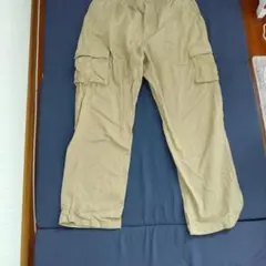 ベージュのチノパン3L
