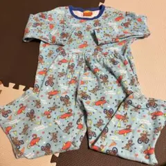 Curious George おさるのジョージ　長袖　キルト　パジャマ 120