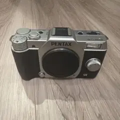 PENTAX Q10 本体 シルバーのサムネイル