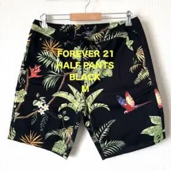 【大人気 早い者勝ち】 FOREVER 21 ハーフパンツ 総柄 夏服 黒系のサムネイル
