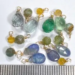 サービス品＊天然石の可愛いチャームアソートo107