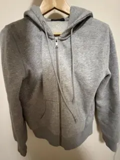 BRANDY MELVILLE グレー パーカー