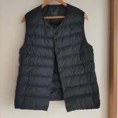 【美品】無印良品 ダウンベスト Ｌサイズ メンズのサムネイル