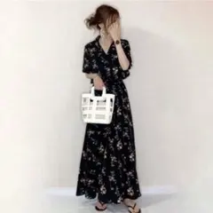 花柄　ロングワンピース マキシ丈 シャツ 半袖 夏 韓国 ブラック体型カバー
