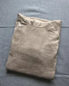 【新品】ニューバランス　パーカー