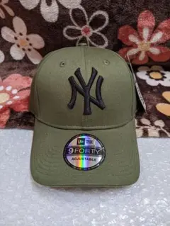 Item thumbnail for item ea5e34a7-044b-4d3c-a436-564994b069a6