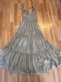 【ZARA】刺繍キャミワンピース