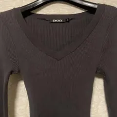 DKNY ニットセーター 長袖 Vネック Sのサムネイル