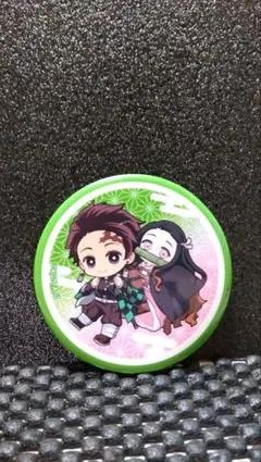 ４.鬼滅の刃 缶バッチ