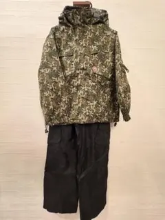 AIRWALK エアウォーク キッズ スキーウェア 上下セット サイズ140