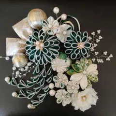 つまみ細工髪飾り 成人式　卒業式　七五三　お祝い行事　和の装い　前撮り