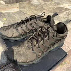 NIKE AIR VAPORMAX PLUS