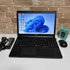 美品ノートパソコンFUJITSU第八世代Corei5 SSD256Gメモリ16G m37080873319_1.jpg?1776816583