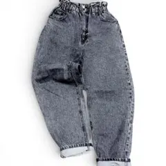 大人可愛い✨ハイウエスト テーパード ブラックデニム ウエストゴム ゆるだぼ 黒