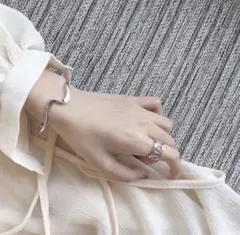 新品 ウェーブバングル バングル お洒落 シンプル シルバー925 アクセサリー