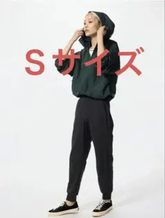 ⭐︎新品未使用⭐︎UNIQLO ウルトラストレッチアクティブジョガーパンツ Ｓ　黒