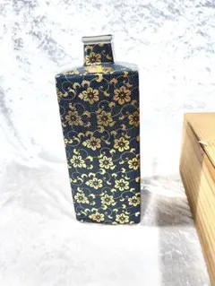 九谷焼 金山 青粒 四方壷 金彩 花瓶 - メルカリ