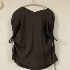 フレンチスリーブカットソー