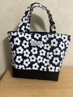 Item thumbnail for item caa16717-8775-4738-9353-eaf3e256b8e0