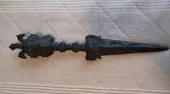 【希少骨董・499g】チベット密教法具風 石彫 プルパ（金剛橛）神面 彫刻 置物 希少骨董・499g】チベット密教法具風 石彫 プルパ（金剛橛）神面 彫刻