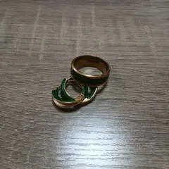 ステンレスリングとフープピアスセット