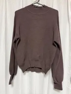 GU ブラウン タートルネックセーター