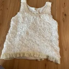 花柄装飾ホワイトノースリーブ